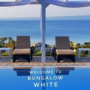 White Tennis & , Pefkochori Griekenland